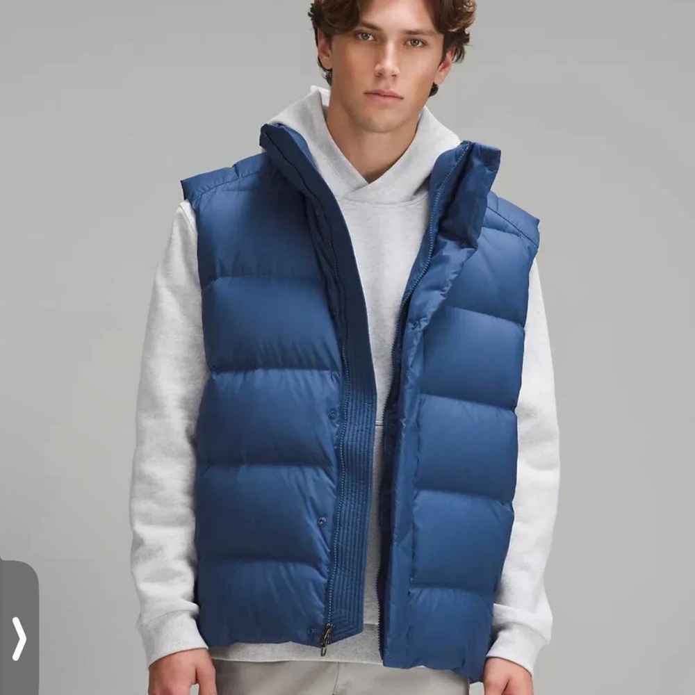 lululemon Wunder Puff Vest Pitch Blue size XL
New